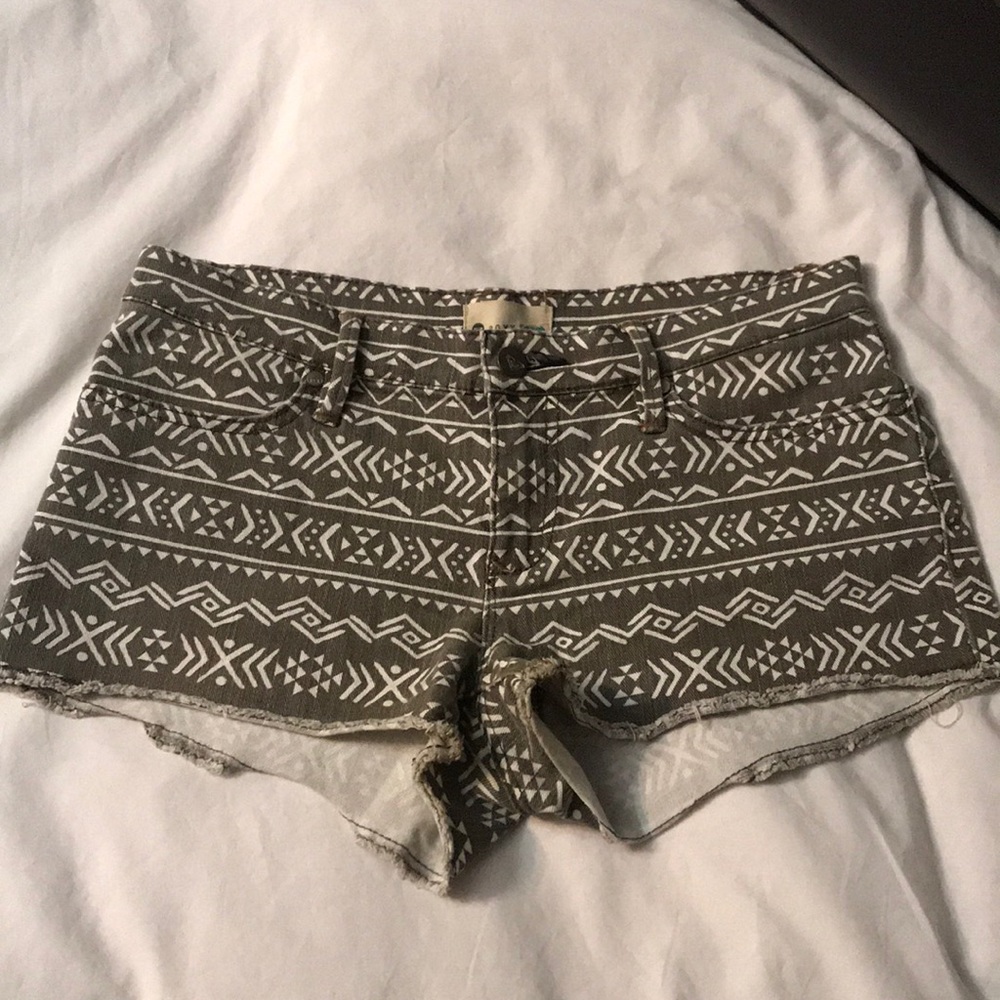 Roxy shorts